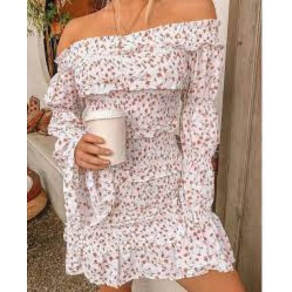 Sabo Skirt Dresses & Skirts - SABO SKIRT Shirred Lule Ruched Dress Sz S Floral Tiered Off The Shoulder Ruffle